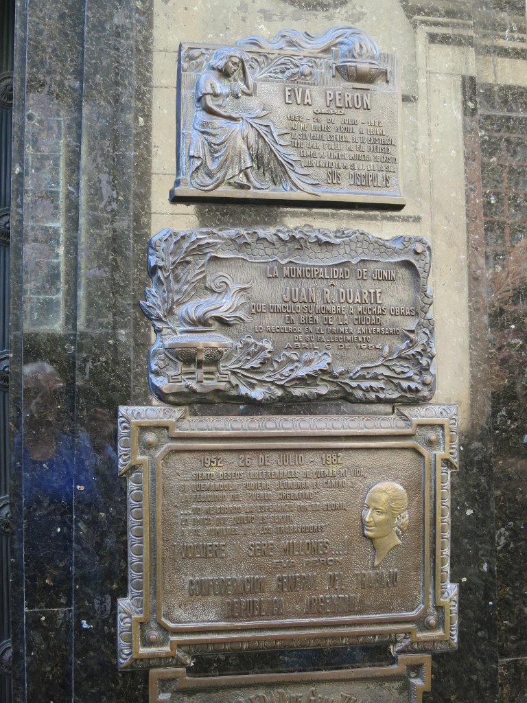 LR ARG-20130107-642